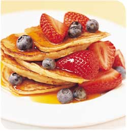 Fluffy, fruity pancakes from United Methodeviationss blog